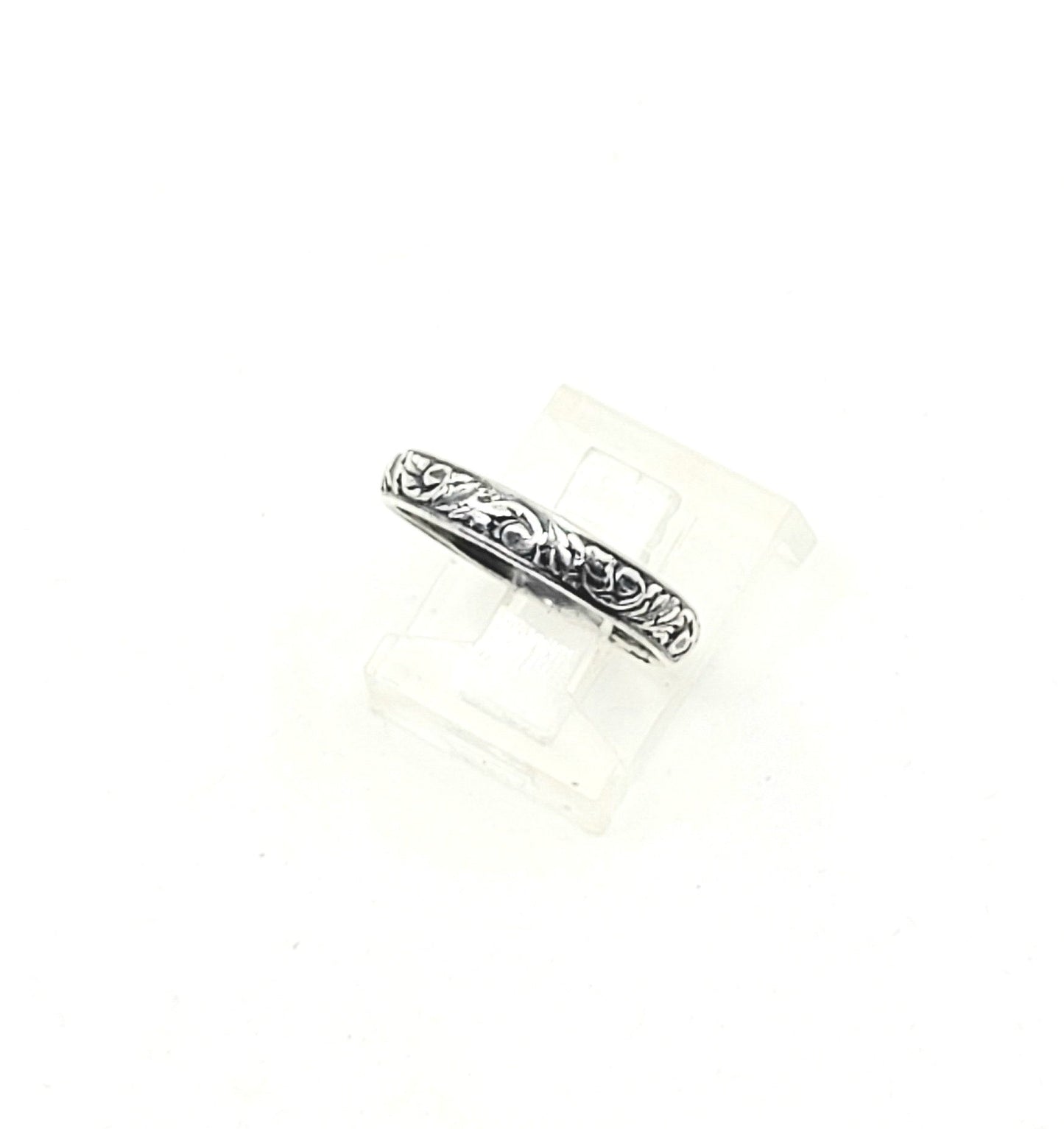 Scroll Patterned Ring Band-R7-13