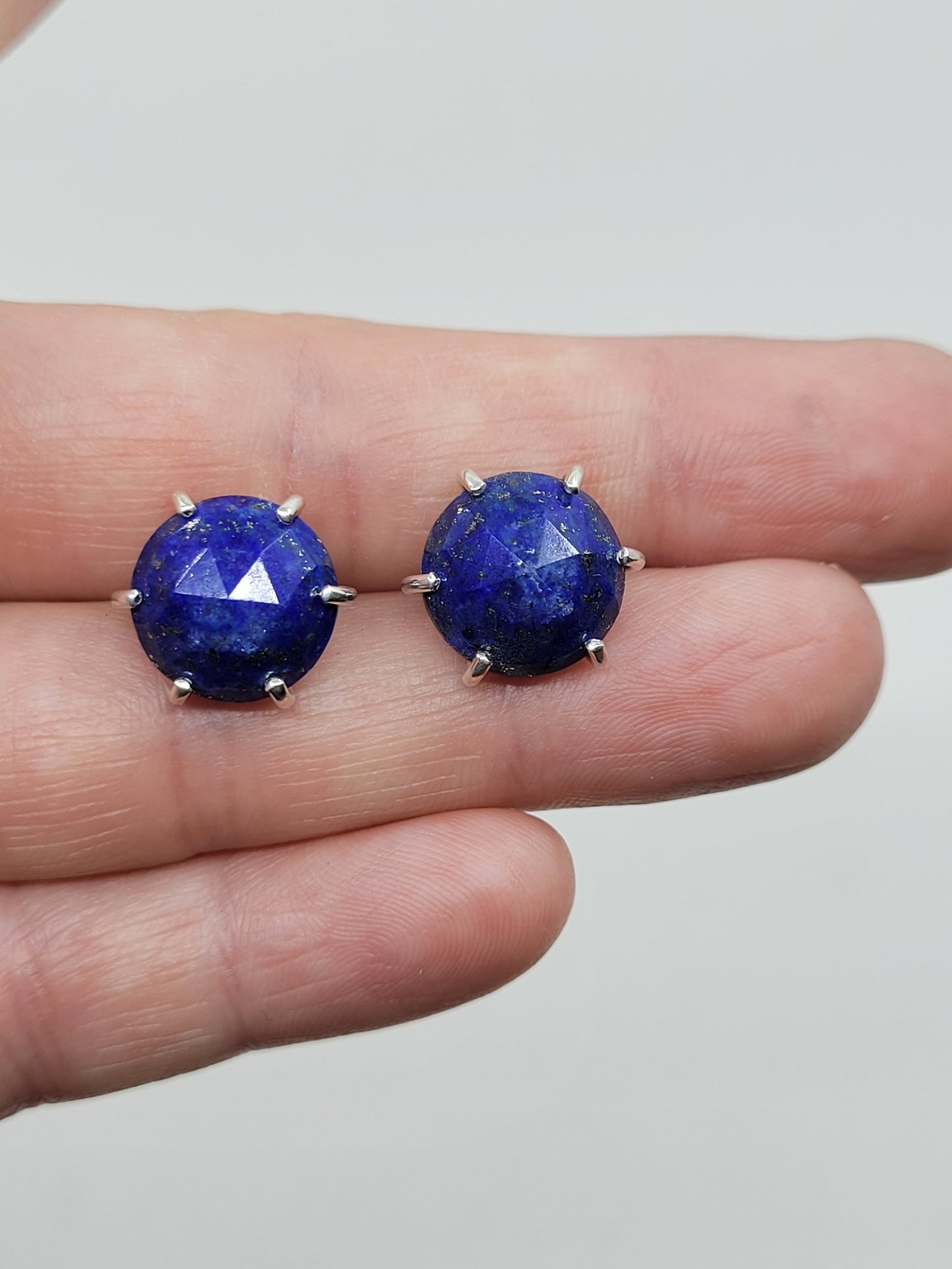 Lapis Rosecut Round Prong Studs