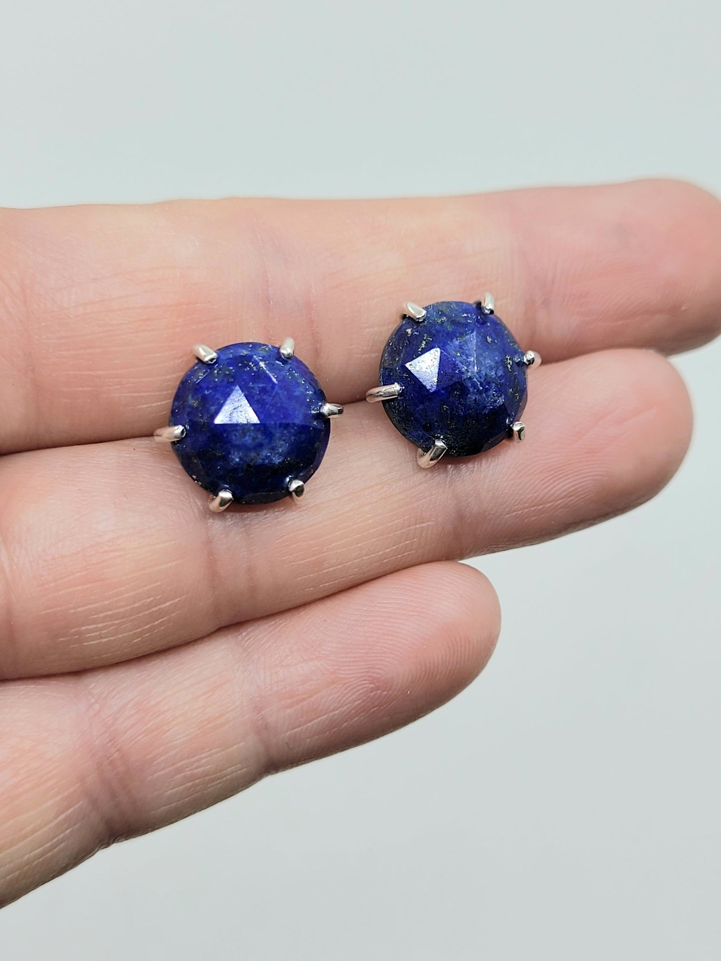 Lapis Rosecut Round Prong Studs