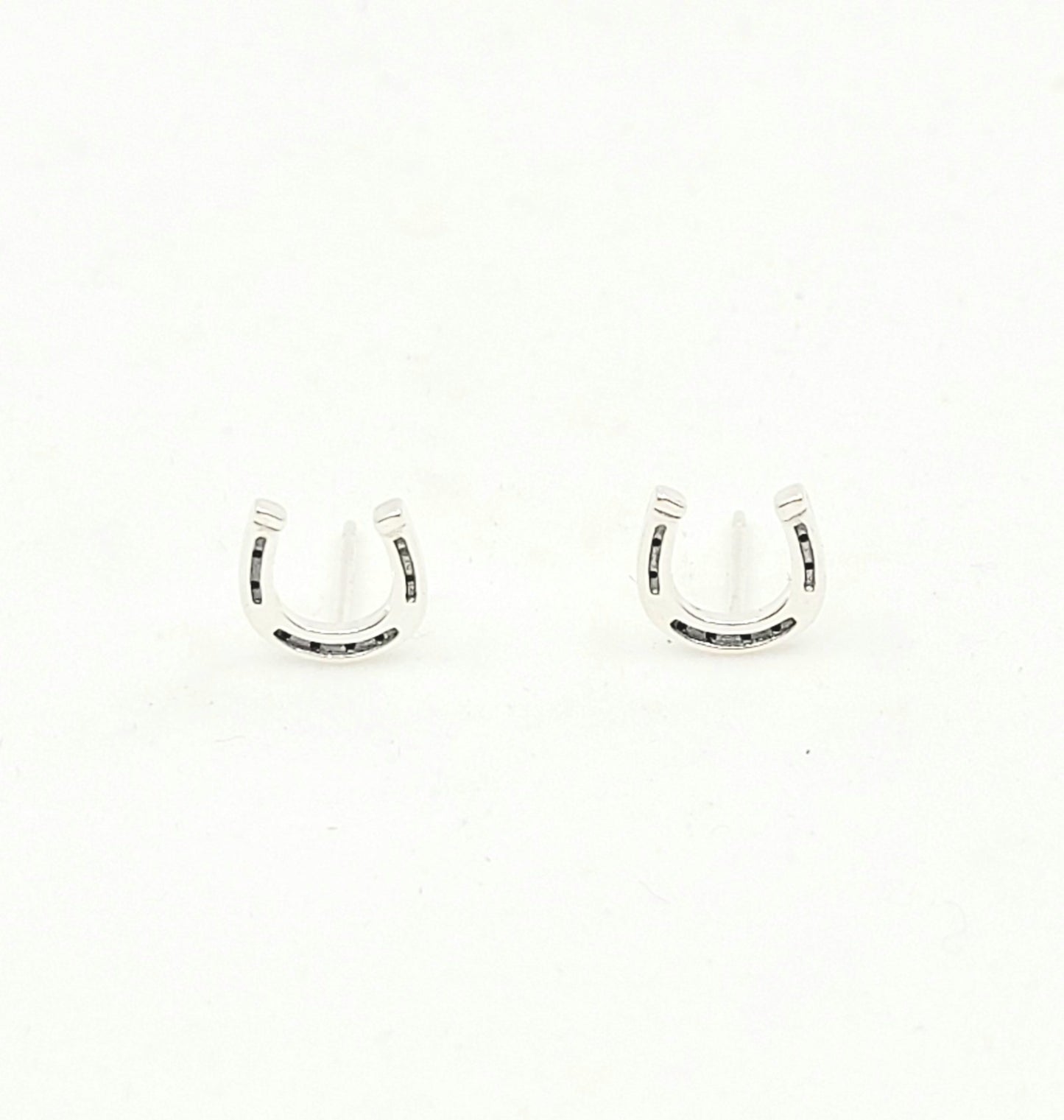 Lucky Horseshoe Studs